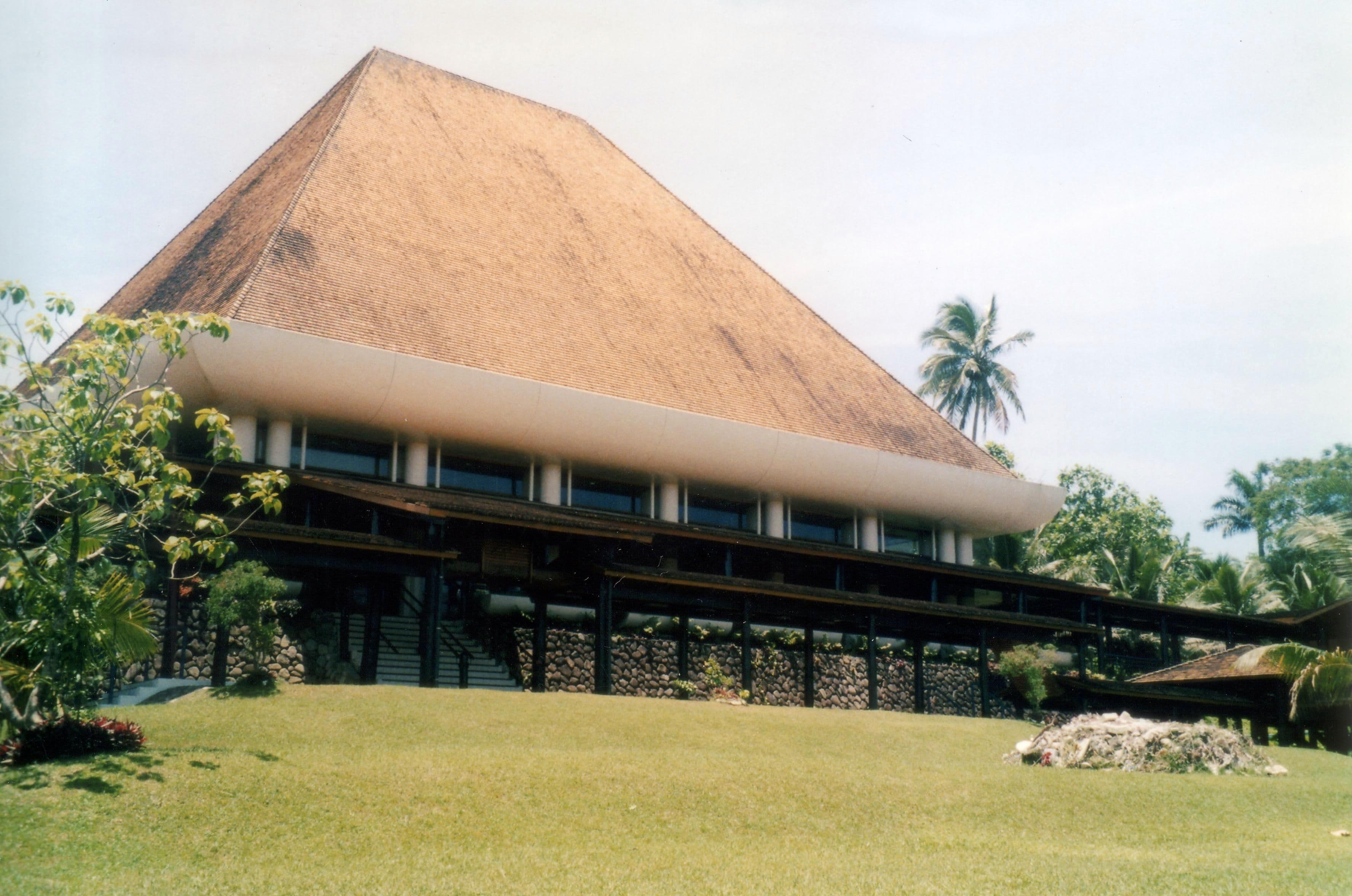 The Fiji Parliament Building, Suva, 2000, Merbabu