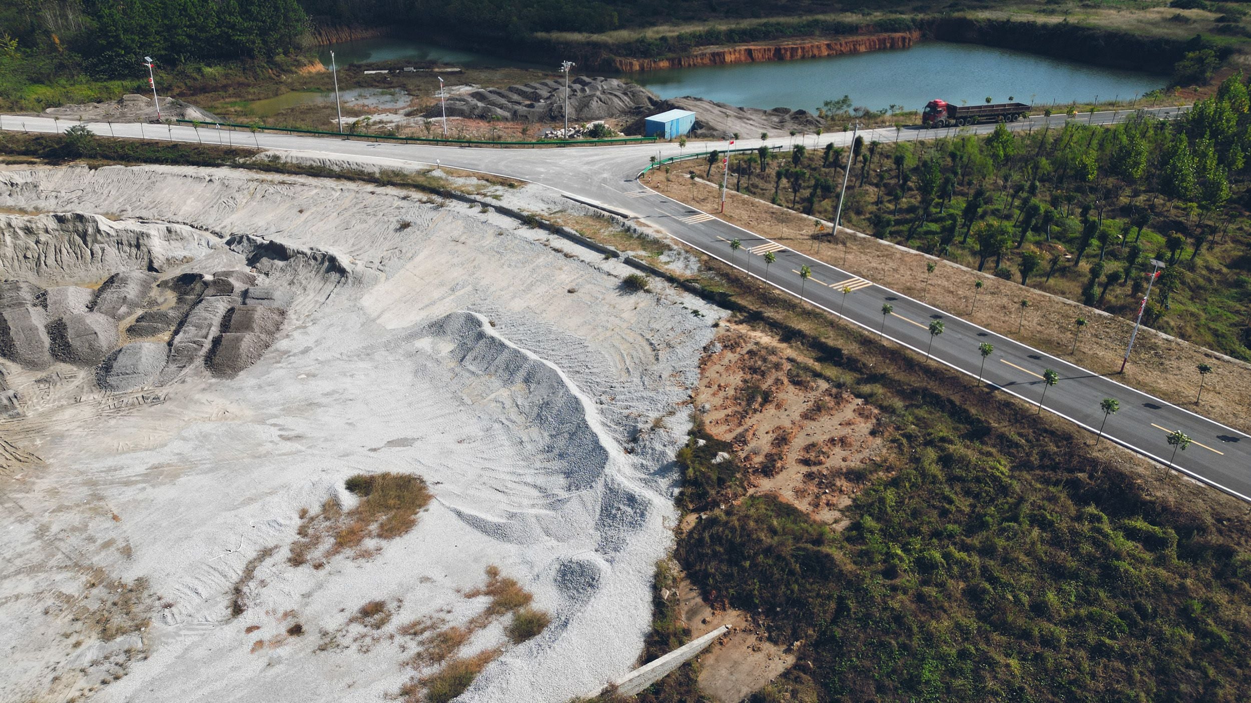 A quarry of extraction