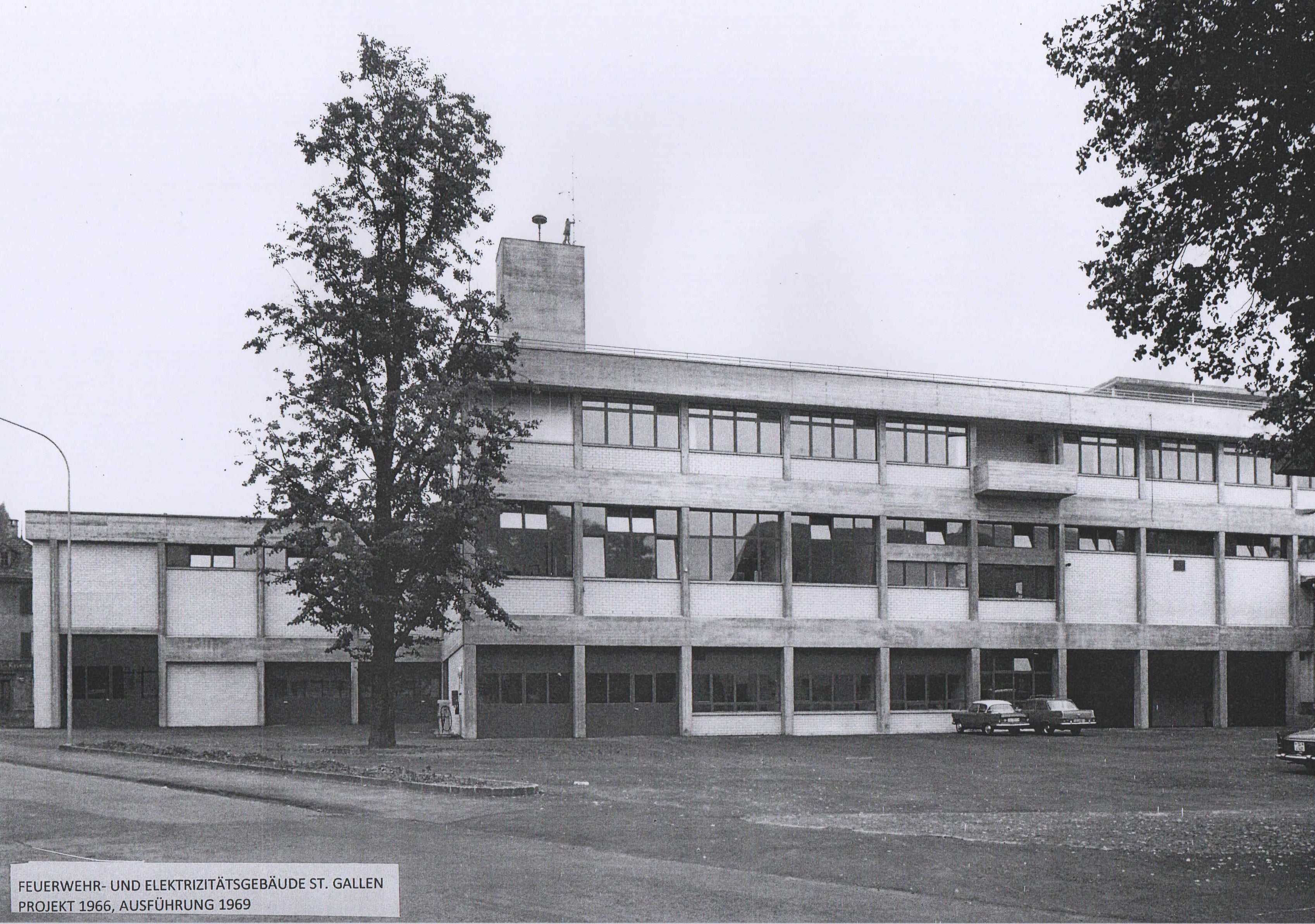 John Steerwood (for Danzeisen + Voser), Fire Department and Electricity building for the city of St. Gallen, Switzerland, 1966-69. . Photograph.