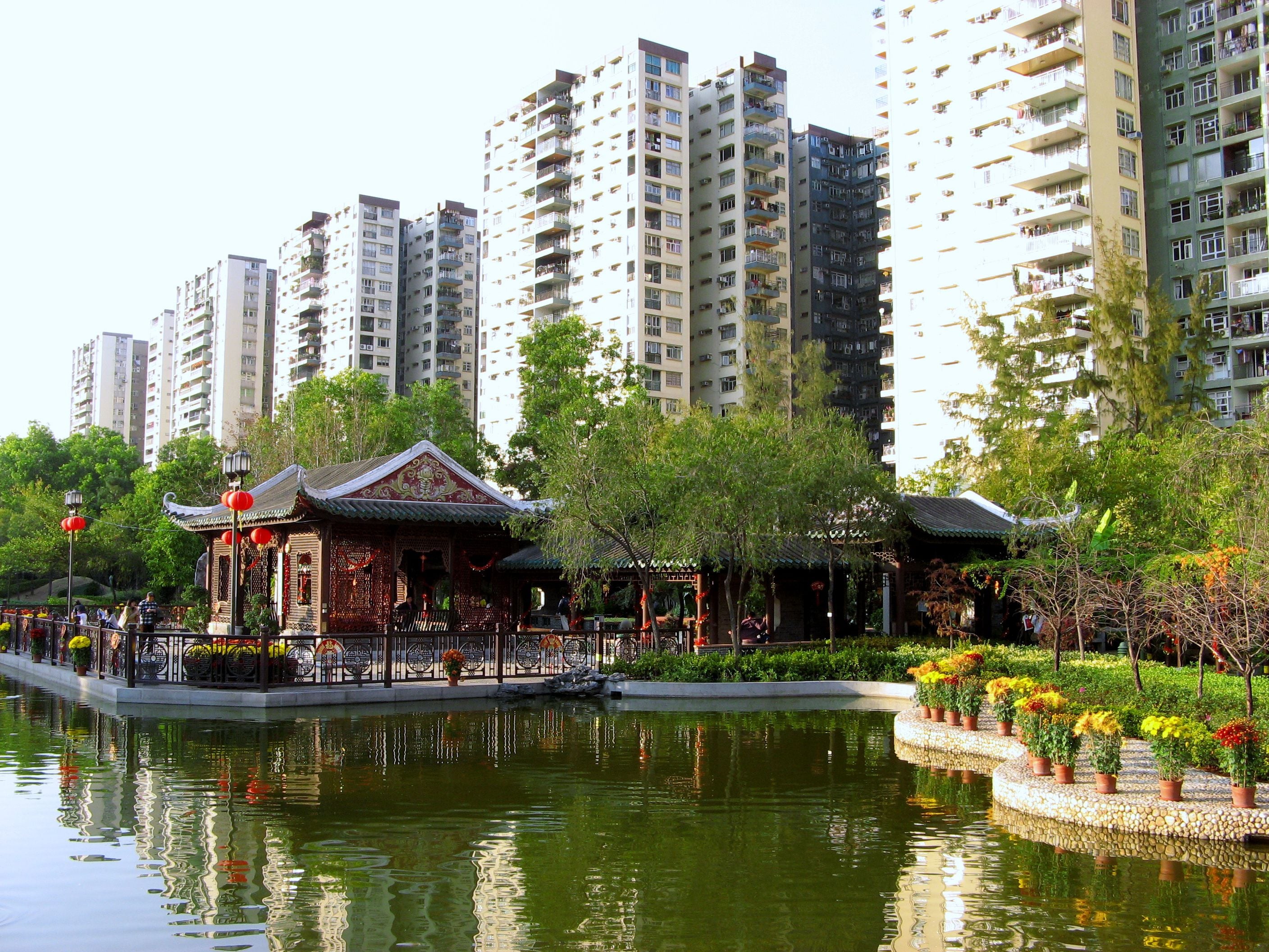 Lai Chi Kok Lingnan Garden, 1998-2000. Photographer: Mk2010, 2009.