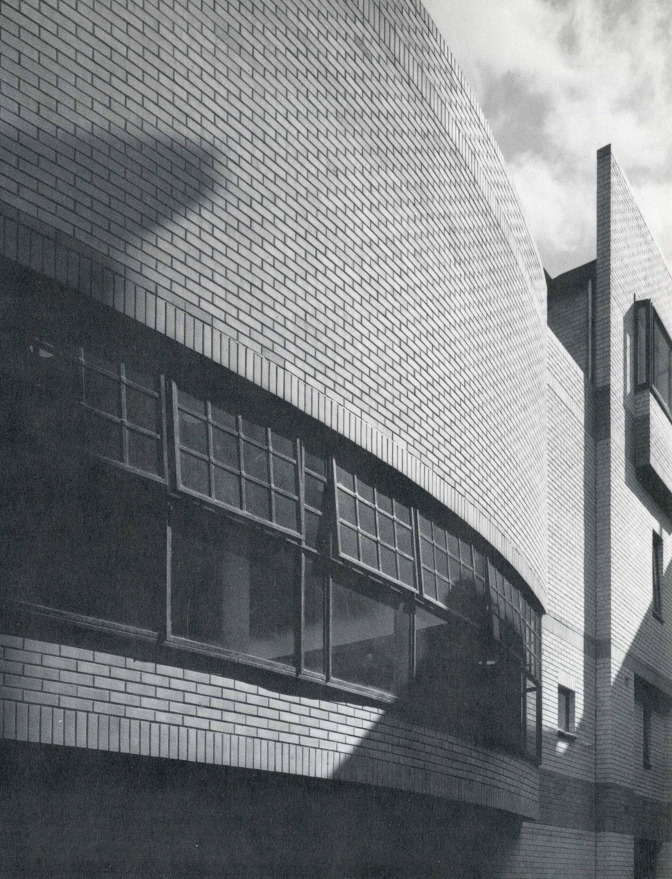 Colquhoun, Miller and Partners, Whitechapel Gallery extension, 1987